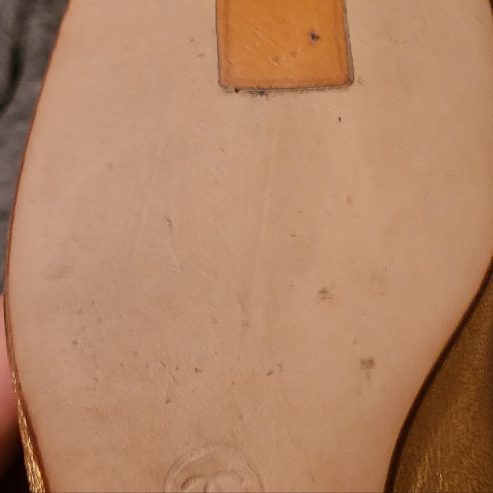 Rose metallic Coco Chanelle loafers. Size 37 - Picture 10 of 16